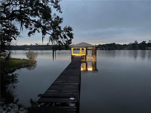 3002 Bryant Rd, Mobile, AL, 36605-4106 | Card Image