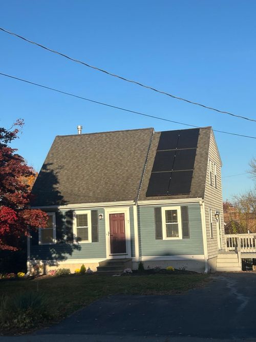 7 Holly Street, Halifax, MA, 02338 | Card Image