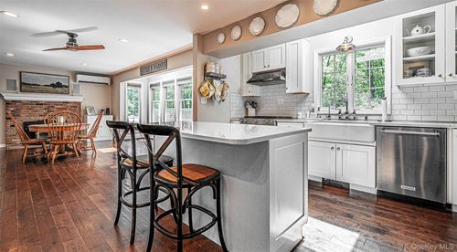 114 Redder Rd, Pine Bush, NY, 12566-5650 | Card Image