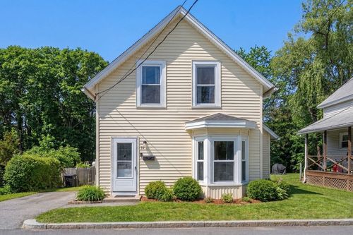 39 Rogers Ave, Ludlow, MA, 01056-2137 | Card Image
