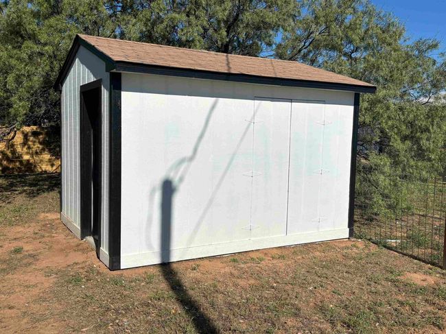 2601 Quail Creek Loop, House other with 3 bedrooms, 2 bathrooms and null parking in Kingsland TX | Image 7