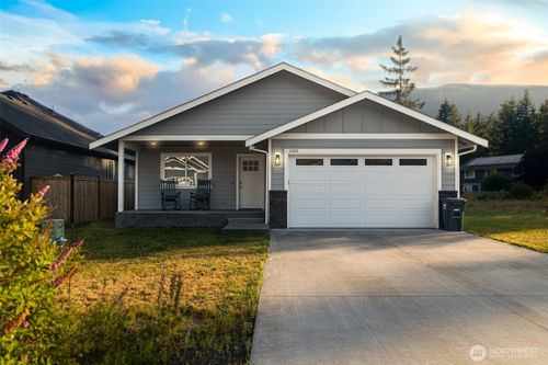 6311 Bearpaw Ct, Maple Falls, WA, 98266-7704 | Card Image