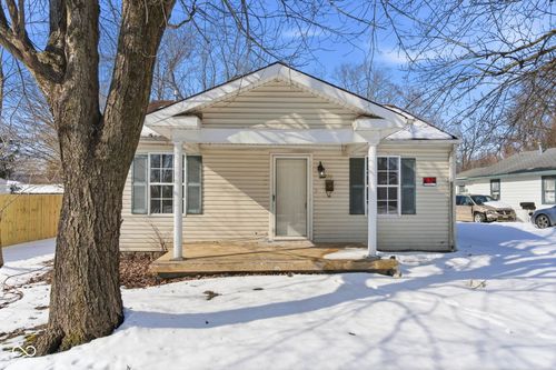 220 Mann Ave, Austin, IN, 47102-1248 | Card Image