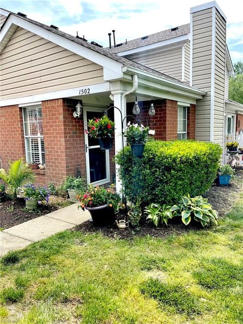 1502 Westgate Cir, Williamsburg, VA, 23185 | Card Image