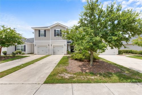 160 Lake Lily Dr, Richmond Hill, GA, 31324-6604 | Card Image
