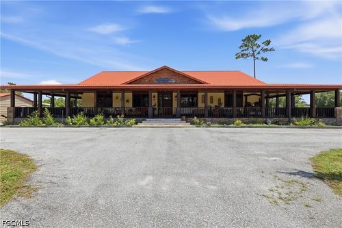 842 Hunting Club Ave, CLEWISTON, FL, 33440-8855 | Card Image