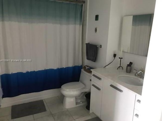 APT-2407 - 1060 Brickell Ave, Condo with 2 bedrooms, 2 bathrooms and null parking in Miami FL | Image 10