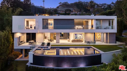 1401 Londonderry Pl, Los Angeles, CA, 90069-1352 | Card Image