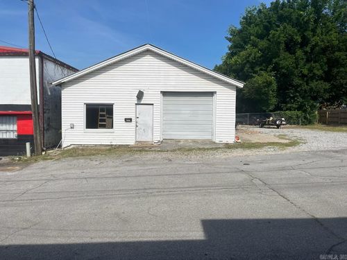 1250 S Slater St, Batesville, AR, 72501-7155 | Card Image