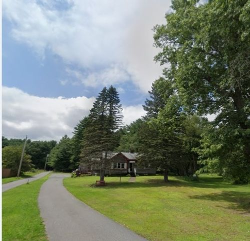 10 Worcester St, Taunton, MA, 02780-2023 | Card Image