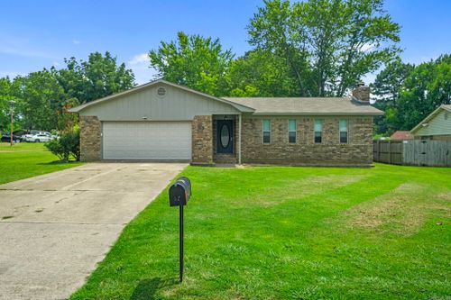 21 White Oak Dr, Cabot, AR, 72023 | Card Image