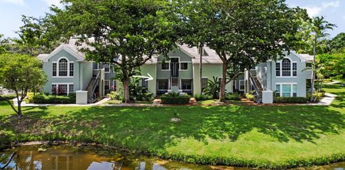 k-1050 Crystal Way, Delray Beach, FL, 33444-1027 | Card Image