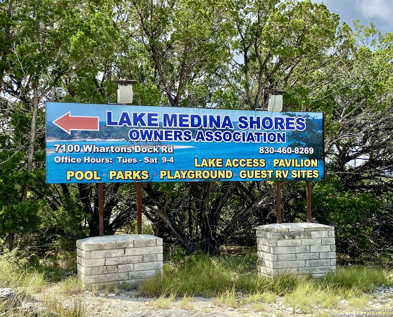 Land in Bandera
