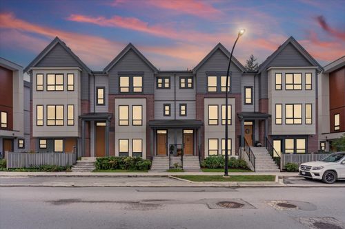 10-45500 Campus Dr, Chilliwack, BC, V2R6E9 | Card Image