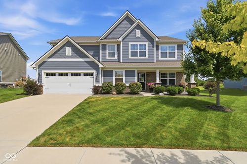 15614 Whelchel Dr, Fishers, IN, 46037-7137 | Card Image