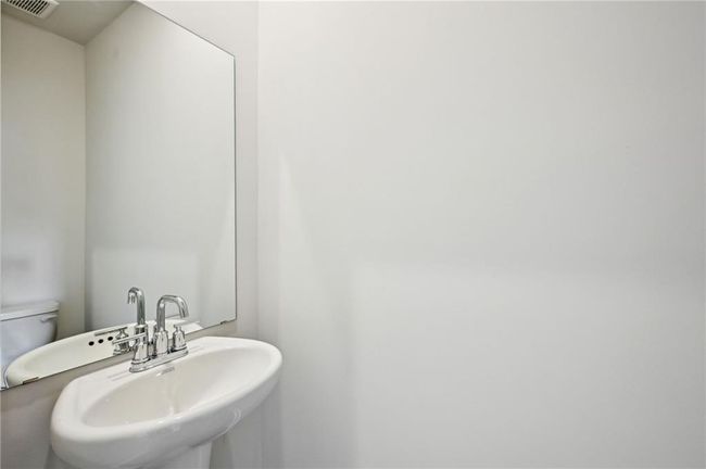 2761 Aralynn Way, House other with 3 bedrooms, 3 bathrooms and 2 parking in College Park GA | Image 19