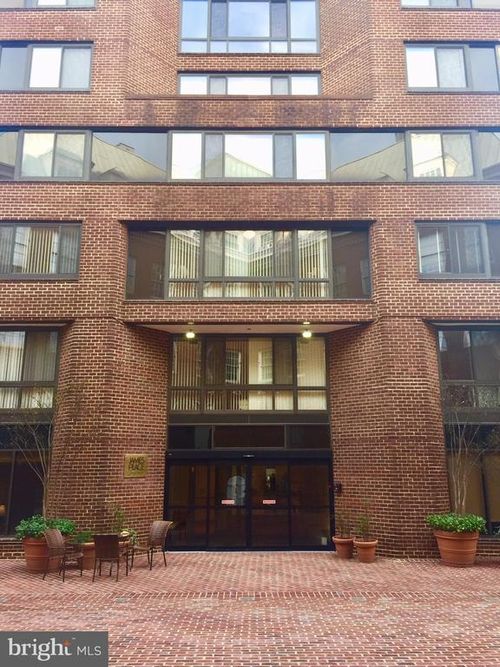 414-1077 30th St Nw, WASHINGTON, DC, 20007-3849 | Card Image