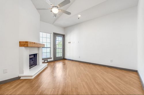 315-4800 W Lovers Ln, Dallas, TX, 75209-3184 | Card Image