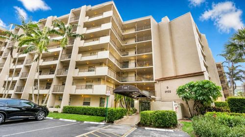 303-3930 Inverrary Blvd, Lauderhill, FL, 33319-4336 | Card Image
