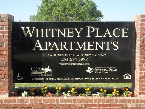 1107 W Whitney Place Dr, Whitney, TX, 76692-2039 | Card Image