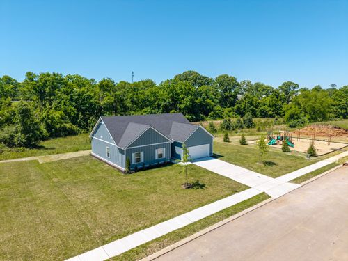 113 Centennial Ln, Columbia, TN, 38401-5454 | Card Image