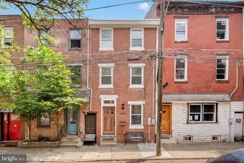2551 Salmon St, PHILADELPHIA, PA, 19125-4032 | Card Image