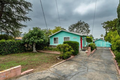 10645 Mount Gleason Ave, Sunland, CA, 91040-2919 | Card Image