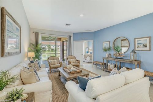 2567 Vine Ave, NAPLES, FL, 34120-5362 | Card Image