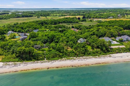 75 Pettys Drive, Southold, NY, 11957 | Card Image