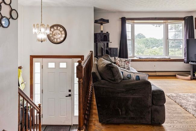 11 Trinity Ave, House other with 3 bedrooms, 2 bathrooms and 5 parking in Grafton MA | Image 7