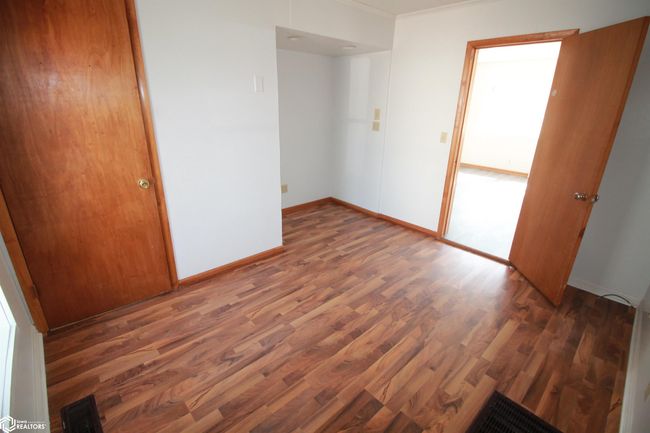 109 N 17 Th St, Home with 0 bedrooms, 0 bathrooms and null parking in Clarinda IA | Image 7