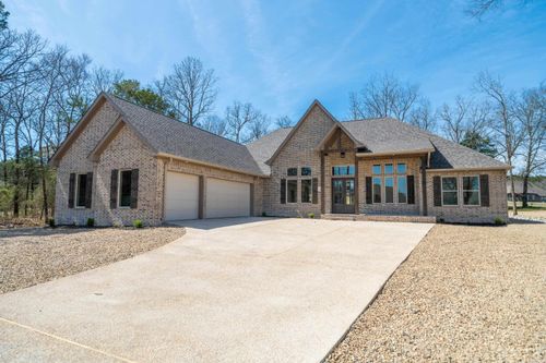 7 Linares Ln, Hot Springs Village, AR, 71909-7886 | Card Image