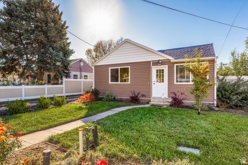 4658 S Box Elder St, Murray, UT, 84107-3705 | Card Image