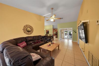 4541 Nw 95 Th Ave, House other with 4 bedrooms, 2 bathrooms and null parking in Sunrise FL | Image 3