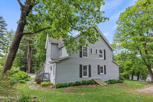 9 High St, Home with 6 bedrooms, 3 bathrooms and 4 parking in Lenox MA | Image 48