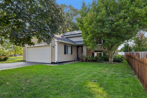 2489 Willoughby Ln, Aurora, IL, 60502-6378 | Card Image