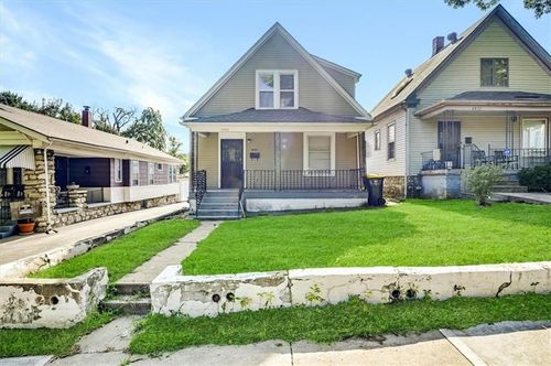 2833 Askew Ave, Kansas City, MO, 64128-1236 | Card Image