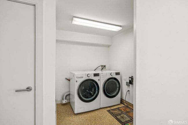 70 Douglass St, House other with 3 bedrooms, 3 bathrooms and 1 parking in San Francisco CA | Image 33