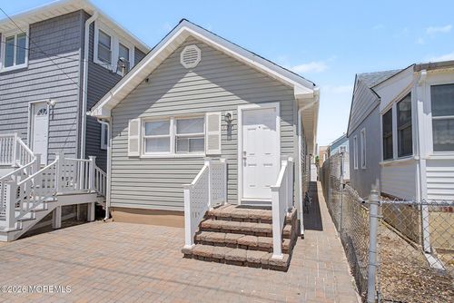 120 Blaine Avenue, Seaside Heights, NJ, 08751 | Card Image
