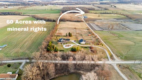 5665 Braun Rd, Saline, MI, 48176-9724 | Card Image