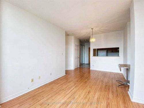 109-1700 Eglinton Ave E, North York, ON, M4A2X4 | Card Image