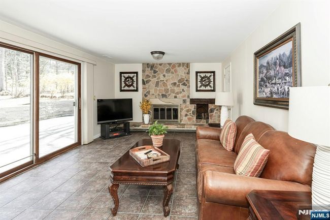 211 Lorraine Dr, House other with 6 bedrooms, 4 bathrooms and null parking in Berkeley Heights NJ | Image 13