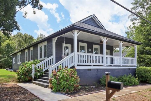 27 Elm St, Porterdale, GA, 30014-3353 | Card Image