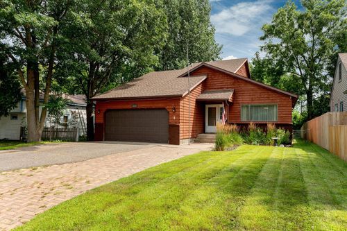 1214 14th Ave Ne, Brainerd, MN, 56401-2522 | Card Image