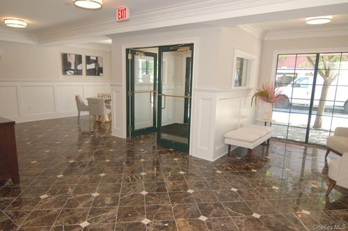 101-4-101 Sheldrake Place, Mamaroneck, NY, 10543 | Card Image