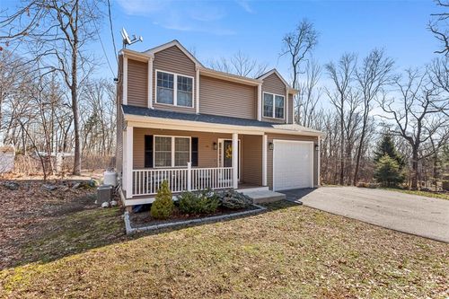 141 Leigh Rd, Cumberland, RI, 02864-4009 | Card Image