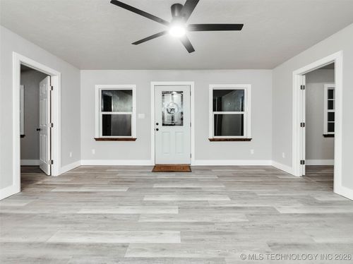 922 N Concord Ave, Davenport, OK, 74026 | Card Image