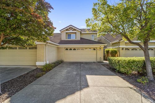 2900 Calle De Cordoba, Fairfield, CA, 94534-7879 | Card Image