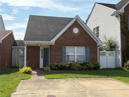 3616 Whitechapel Arch, Chesapeake, VA, 23321 | Card Image