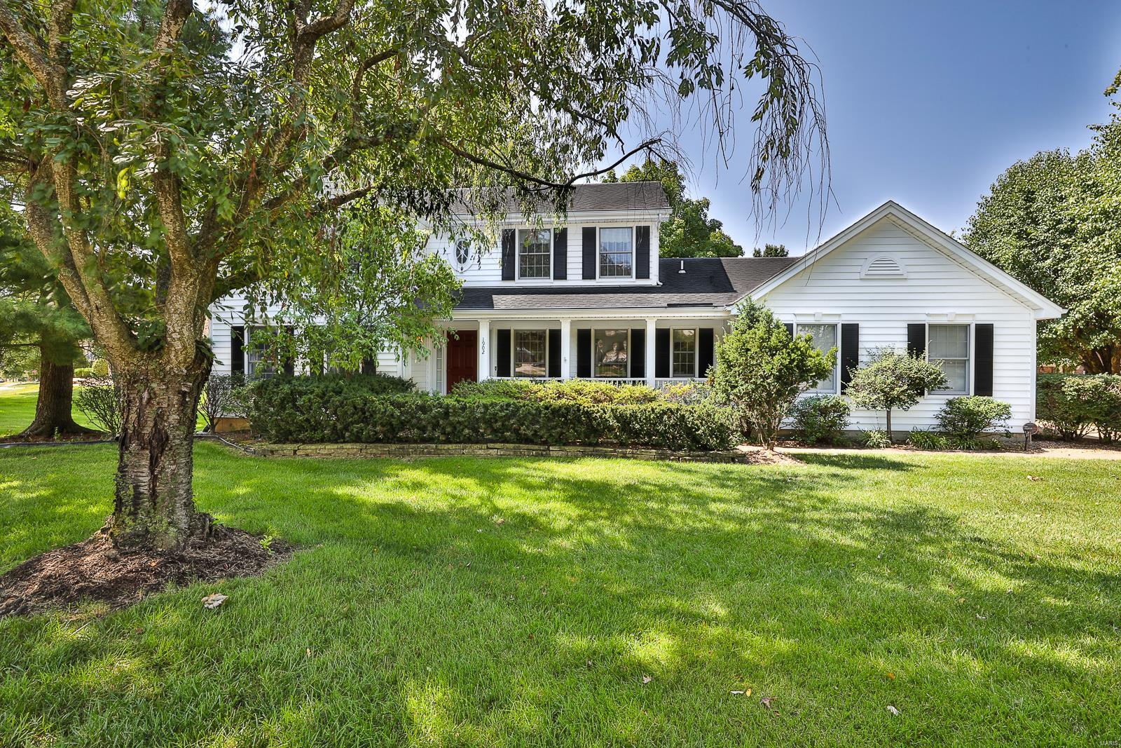 Grayson Ridge Ct, Chesterfield, MO 63017